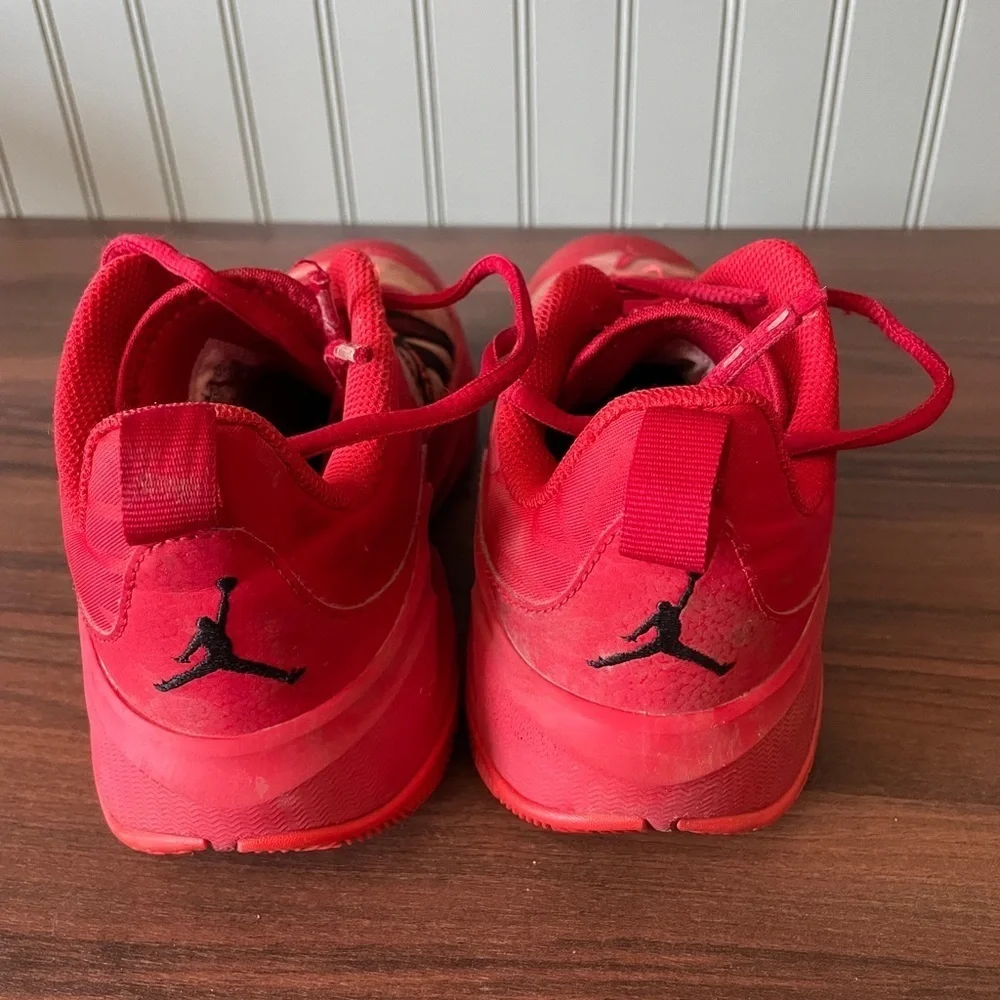 Nike Jordan One Take 3 Youth Basketball Shoes Size 6.5Y Red